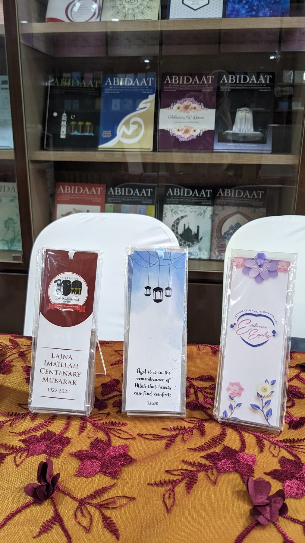Matching bookmarks for visitors to take away.